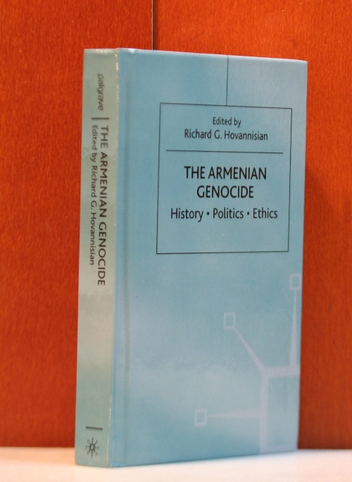 Hovannisian, Richard G.:  The Armenian Genocide.  History, Politics, Ethics 