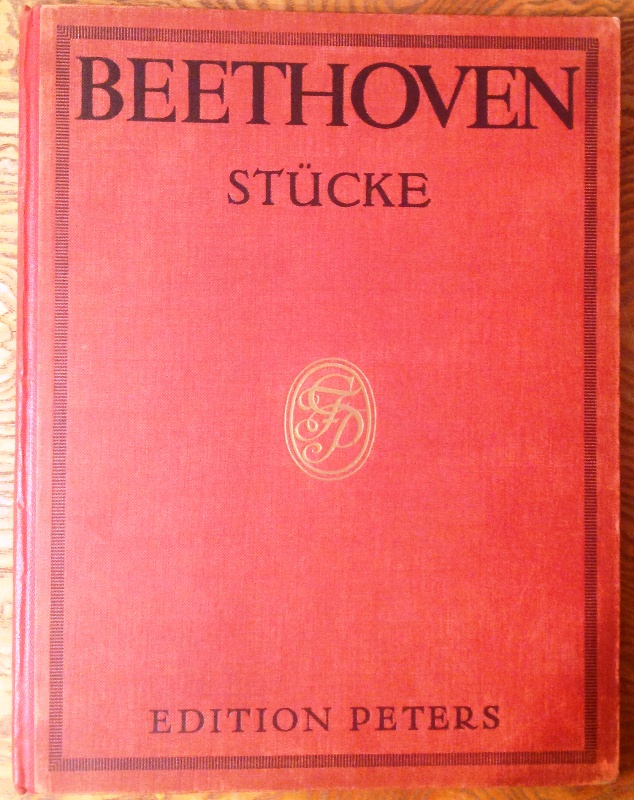 Beethoven, Ludwig van  Klavierstücke. Herausgegeben und mit Fingersatz versehen von Louis Köhler und Adolf Ruthardt. Neu revidierte Ausgabe. Nr. 9682. 