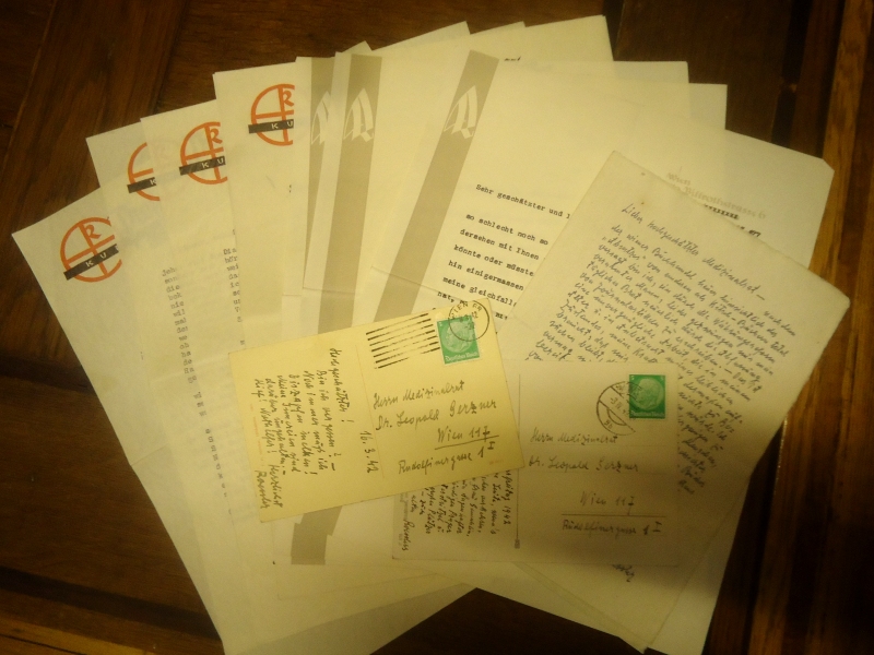 Roessler, Arthur  Konvolut aus 9 Briefen und 2 Postkarten. 