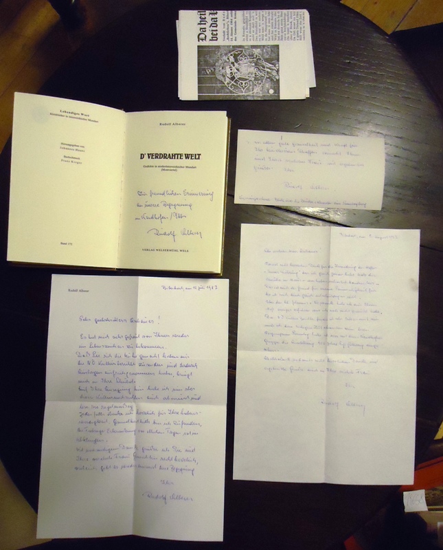 Niederösterreichische Mundart - ALBERER, Rudolf  AUTOGRAPHEN Konvolut: 2 Orig.-Briefe + 1 Weihnachtskarte + 1 Widmung mit Signatur + Buch + einige Beilagen. 