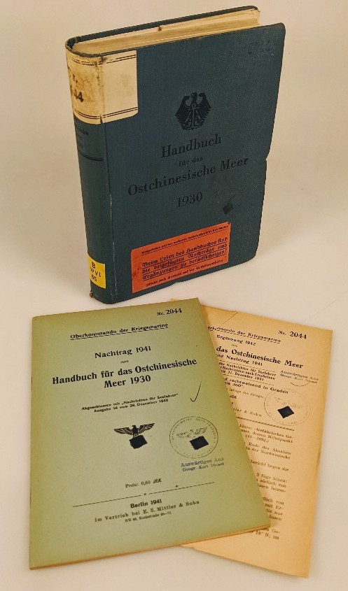 Marineleitung:  Handbuch für das Ostchinesische Meer : Abgeschlossen mit "Nachrichten für Seefahrer", Ausgabe 23 vom 7. Juni 1930 + Nachtrag 1941 + Ergänzung 1942. 