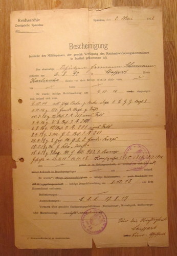 Schumann, Hermann  Militärpass / Ersatz (Bescheinigung (anstelle des Militärpasses der gemäß Verfügung des Reichsabwickelungskommissars in Fortfall gekommenist) 