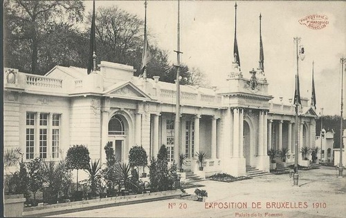 ohne Autor  Ansichtskarte Palais de la Femme (Exposition de Bruxelles 1910 No. 20) 