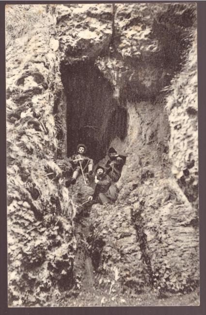   Ansichtskarte AK Neutrashöhle. Schwarzen Brand (3 Bergsteiger im Fels) 