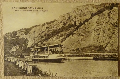   Ansichtskarte AK Environs de Namur. Bateau Touriste dans l`Ecluse (Fahrgastschiff / Dampfer) 