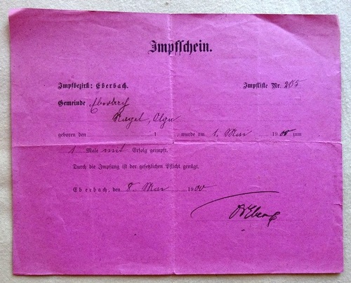   Impfschein aus dem Impfbezirk Eberbach für eine Olga Nagel v. 1. Mai 1900 