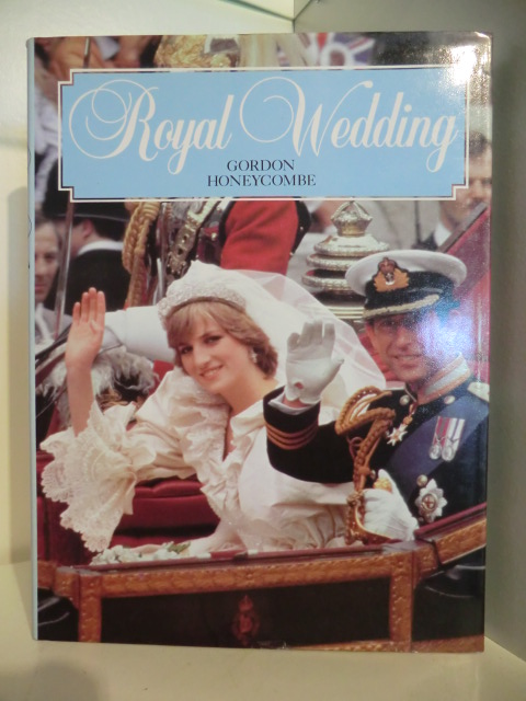 Honeycombe, Gordon  Royal Wedding (English Edition) 