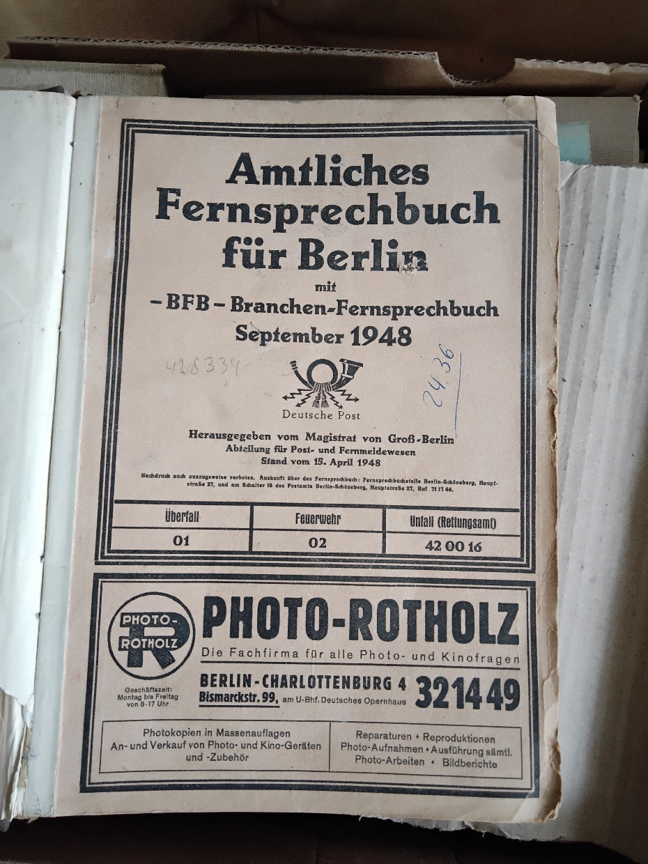 Magistrat von Gross Berlin  Amtliches Fernsprechbuch für Berlin mit - BFB - Branchen-Fernsprechbuch September 1948 
