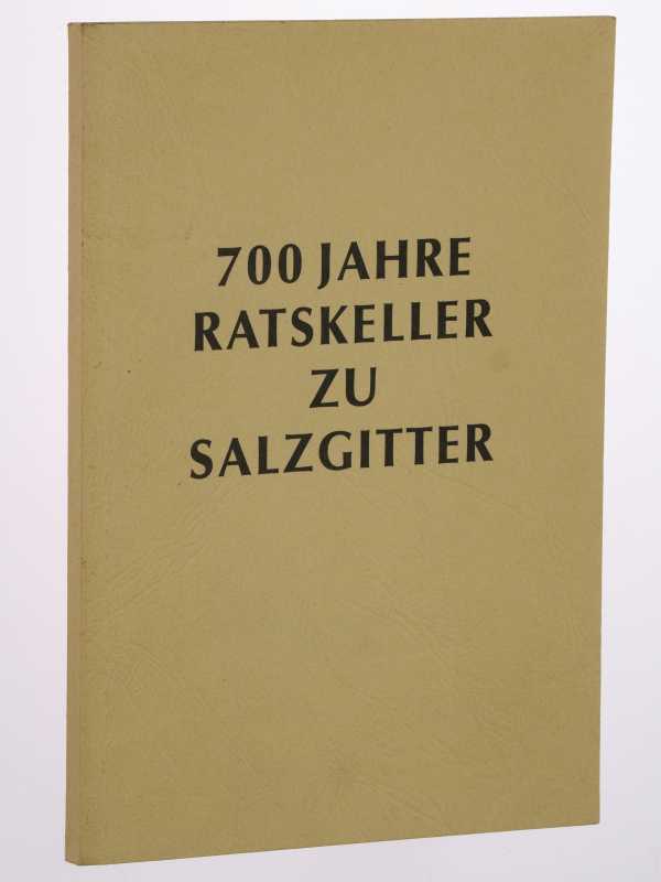Zobel, Franz/ Karich, Klaus:  700 Jahre Ratskeller zu Salzgitter. 2 Teile: (Teil 1 bis 1953 von Franz Zobel; Teil II: 1953-1985 von Klaus Karich. 