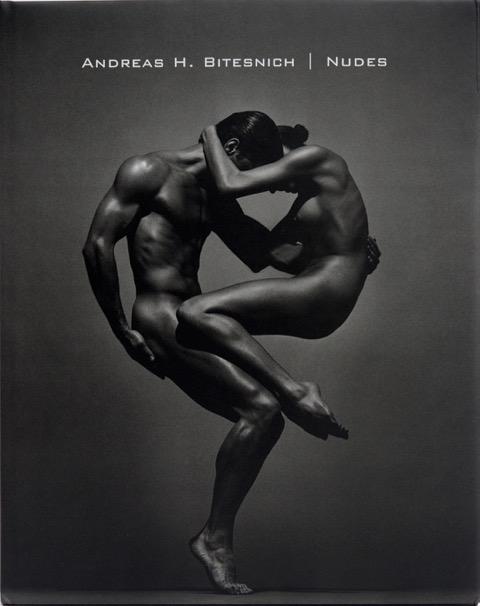 Bitesnich, Andreas H.  Signiertes Exemplar / Signed copy - NUDES. English language edition. 