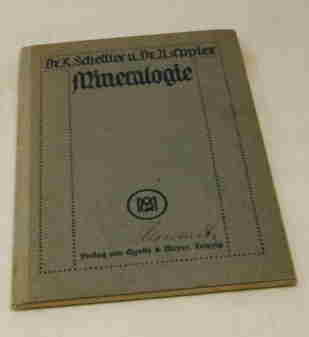 Schettler, R.; Eppler, A.  Mineralogie für die unteren und mittleren Klassen höherer Schulen. 