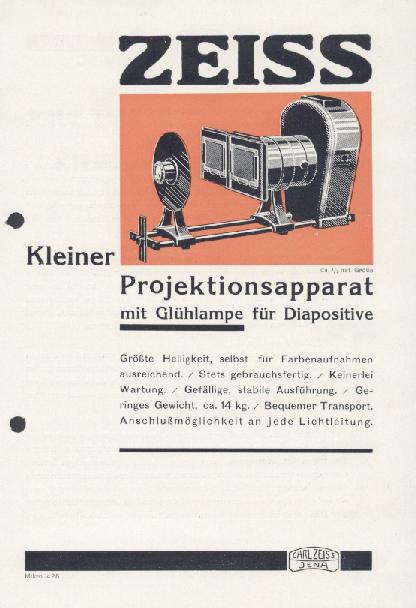 Zeiss, Carl  Zeiss Kleiner Projektionsapparat mit Glühlampe für Diapositive. Zeiss-Druckschrift Mikro 428. Prospekt. 