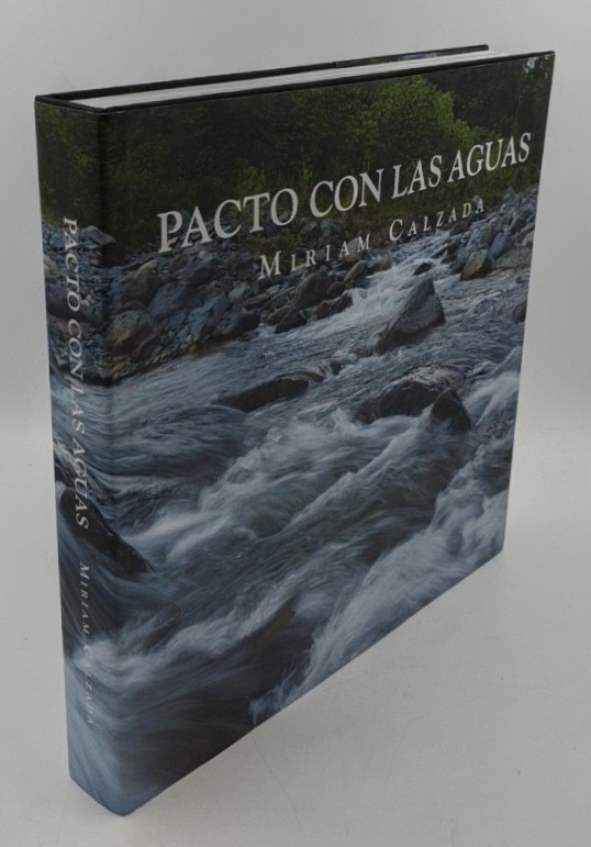 Llanes, Liliam, Eleuterio Martinez und Miriam Calzada:  Pacto con las aguas. 