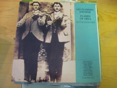 VA (Various Artists)  Les Flemmes D`Enfer / Flames of Hell (LP 33 U/min.) (Best of Cajun and Zydeco Tradition) 