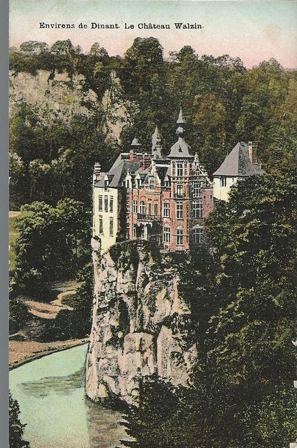 ohne Autor  Ansichtskarte Environs de Dinant. Le Chateau Walzin 