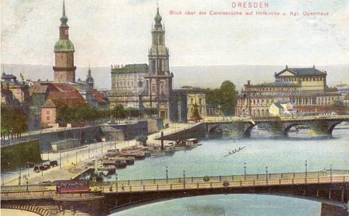   Ansichtskarte AK Dresden. Blick über die Carolabrücke auf Hofkirche und kgl. Opernhaus 