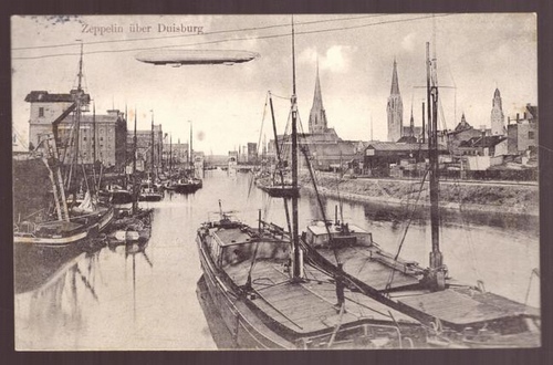   Ansichtskarte AK Zeppelin über Duisburg. 