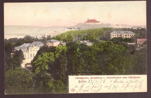   Ansichtskarte AK Fulda. Schloßgarten, Frauenberg u. Lehrerseminar vom Schloßturm 