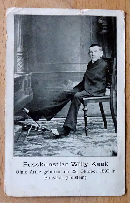   Ansichtskarte AK Fußkünstler Willy Kaak ohne Arme geboren am 22. Oktober 1890 (Variete, Geigenspieler) 