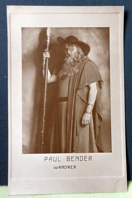 Bender, Paul  Ansichtskarte AK Paul Bender als Wandrer 