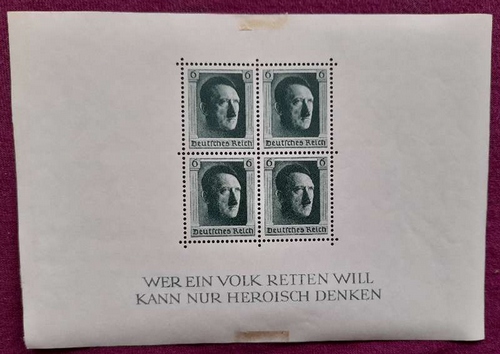   4er Block zum 48. Geburtstag v. Hitler 6Pf mit Text "Wer ein Volk retten will, kann nur heroisch denken" (Wasserzeichen: Hakenkreuze) 