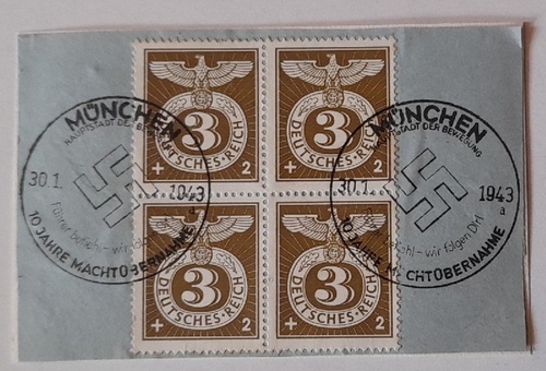   Briefstück mit 4 Briefmarken (4er Block 3+2 Pfennig Deutsches Reich)mit 2 sauberen Stempeln München 10 Jahre Machtübernahme 30.1.1943 