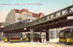   Ansichtskarte AK Hamburg. Hochbahnstrecke. Barmbek-Marktplatz 