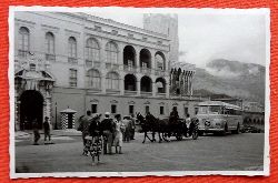  Ansichtskarte AK Monaco (Palast mit Omnibus und Droschke) 