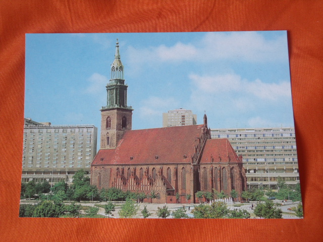   Postkarte: Berlin  Hauptstadt der DDR. Marienkirche. 