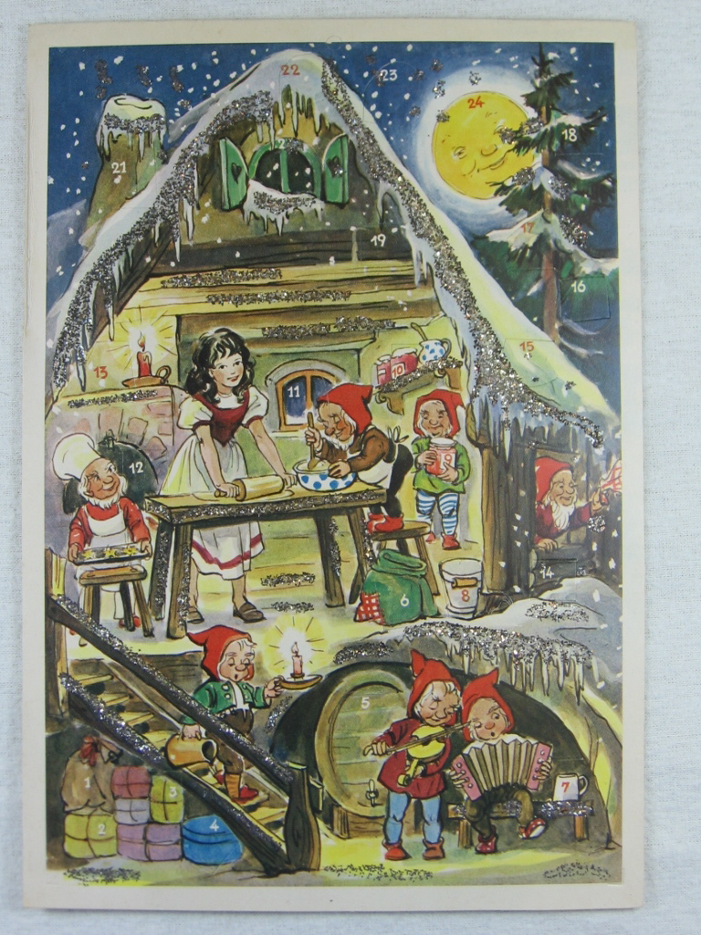   Adventskalender: Schneewittchen und die Zwerge backen Weihnachtskekse. 