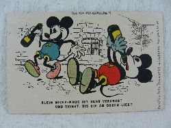 Disney, Walt:  Micky Maus / Mickey Mouse Postkarte " Klein Micky Maus ist sehr vergngt und trinkt, bis sie am Boden liegt ". 