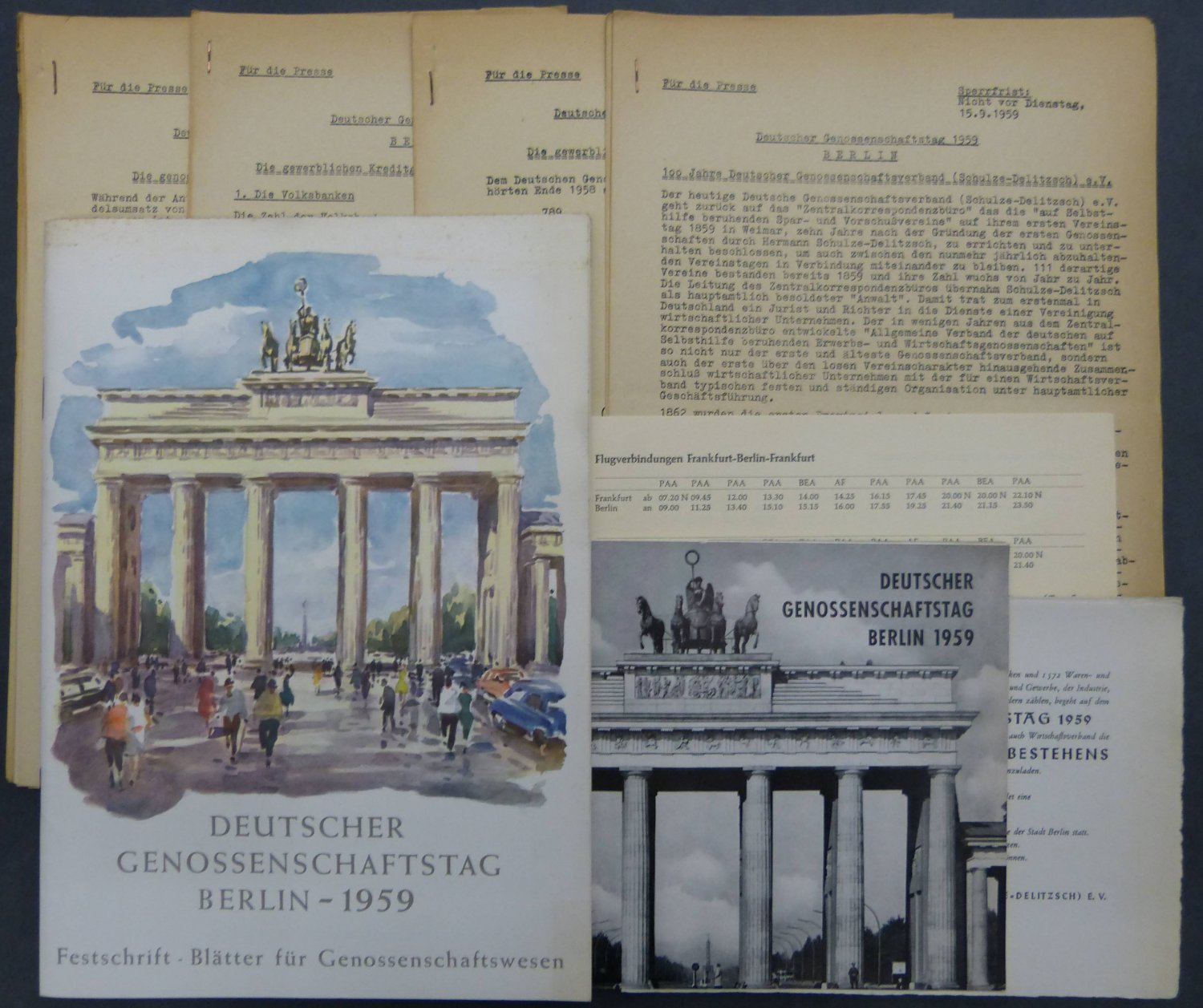 Deutscher Genossenschaftsverband (Schulze-Delitzsch) e. V. [Herausgeber]:  Deutscher Genossenschaftstag Berlin 1959. (Konvolut mit Publikationen zur 100-Jahrfeier des Deutschen Genossenschaftsverbandes). 